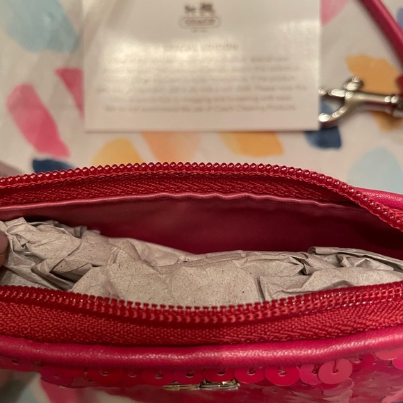 NWT: Coach Special edition pink sequin wristlet. - Picture 5 of 7